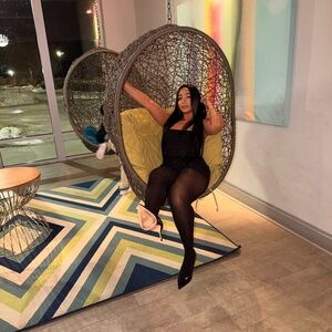 Meet your Posher, Lisbeth